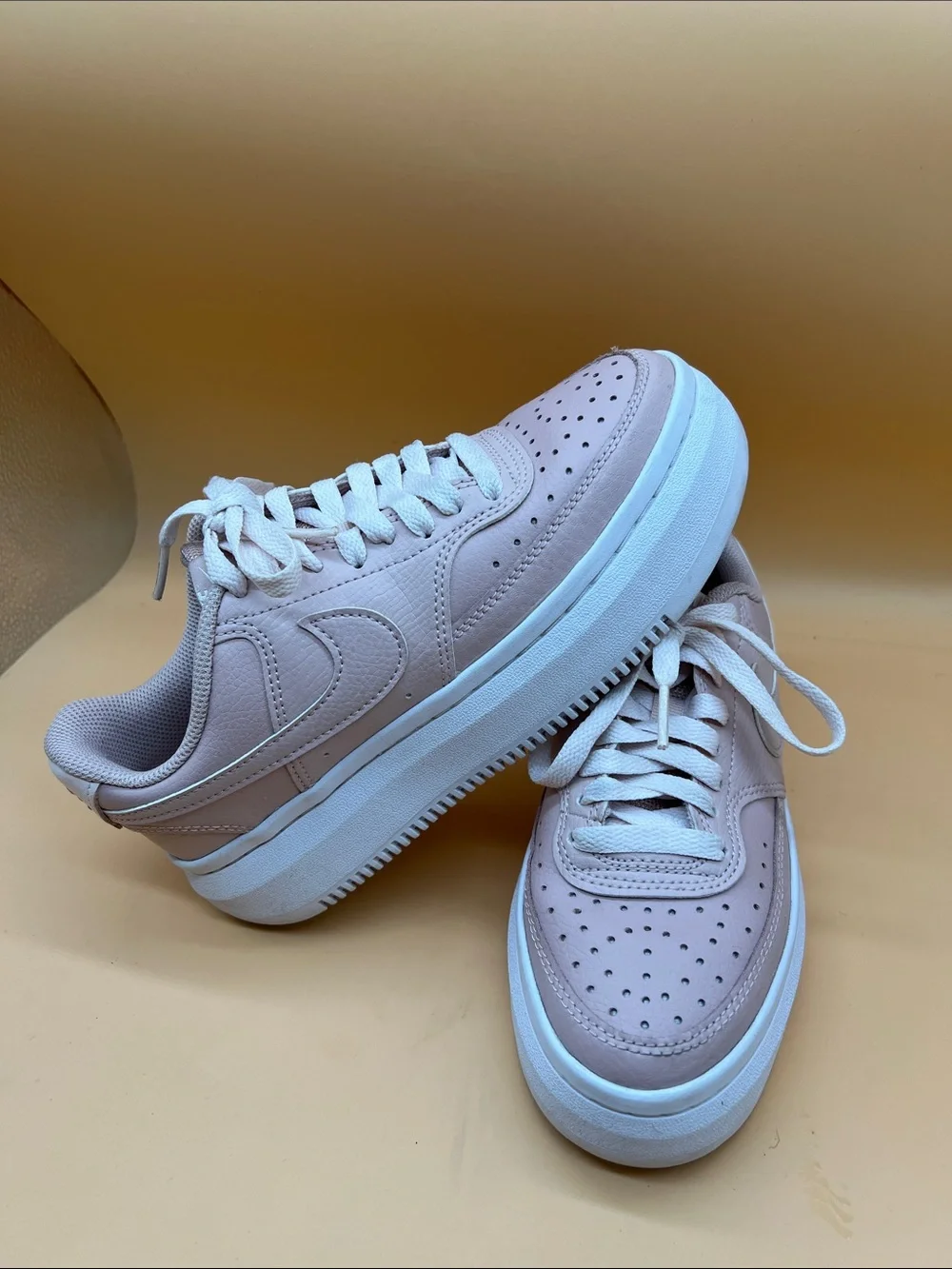 Nike Court Vision Alta Shoes Womens Size 6 Pink Platform Preppy